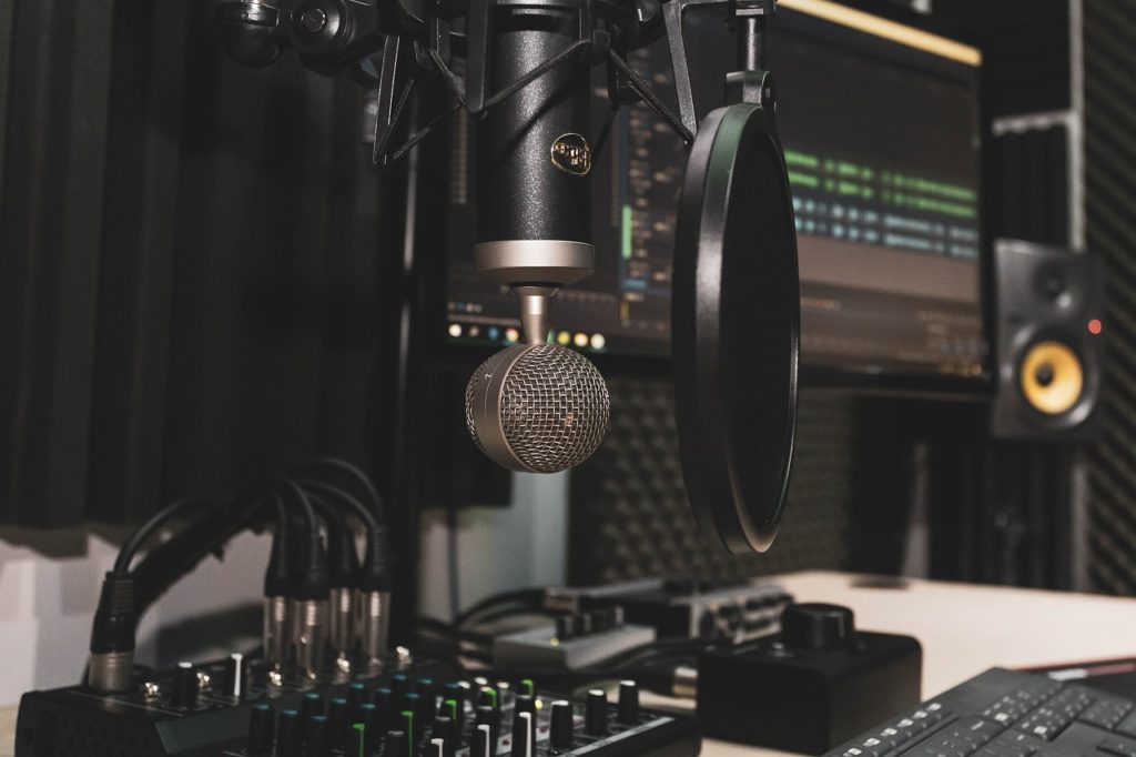 Things to Consider When Buying a Podcast Microphone